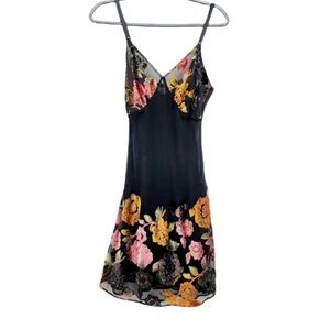 Vintage Victoria's Secret Gold Label Velvet floral Night Gown
